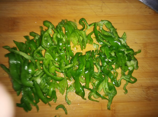 <a href=/shicai/shucai/QingJiao/index.html target=_blank><u>青椒</u></a>肚丝