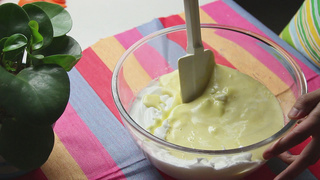 <a href=/shicai/mimian/NiuNai/index.html target=_blank><u>牛奶</u></a><a href=zt/qifengdg target=_blank><u>戚风蛋糕</u></a>