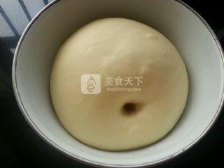 红<a href=/shicai/guopin/Zao/index.html target=_blank><u>枣</u></a><a href=/shicai/mimian/SuanNai/index.html target=_blank><u>酸奶</u></a>土司