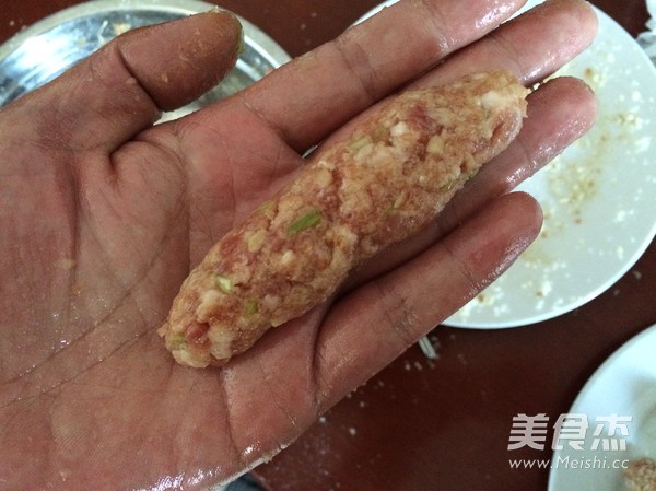 蒲棒<a href=/shicai/rouqin/YangRou/index.html target=_blank><u>羊肉</u></a>的做法