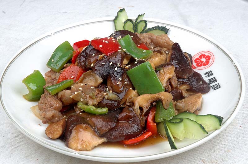 <a href=/shicai/shucai/XiangGu/index.html target=_blank><u>香菇</u></a>肉片3