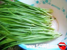 <a href=/shicai/shucai/JiuCai/index.html target=_blank><u>韭菜</u></a>饺子馅的做法3