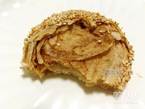 <a href=/shicai/guopin/ZhiMa/index.html target=_blank><u>芝麻</u></a>酱烧饼的做法