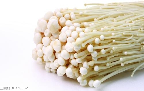 金针菇不能和什么一起吃