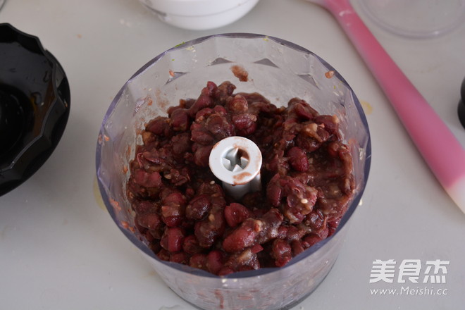 低糖<a href=/shicai/mimian/HongDou/index.html target=_blank><u>红豆</u></a>沙,温暖的甜蜜。的做法