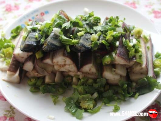 <a href=/shicai/shucai/QieZi/index.html target=_blank><u>茄子</u></a>可以生吃吗4