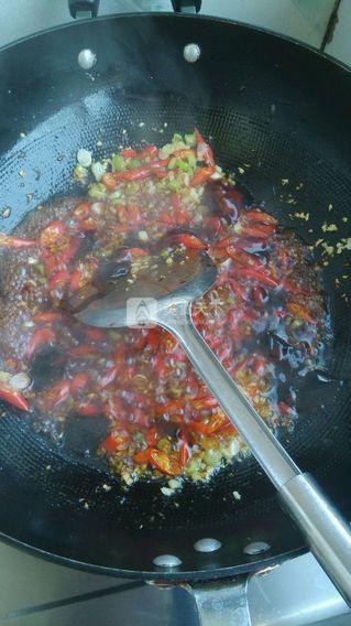 辣炒<a href=/shicai/shuichanpin/ChengZi/index.html target=_blank><u>蛏子</u></a>