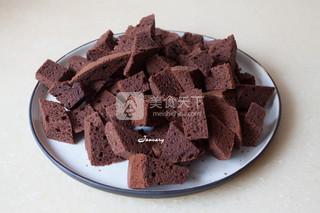 <a href=/shicai/mimian/MianBao/index.html target=_blank><u>面包</u></a>卷蛋糕