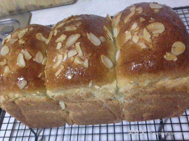 <a href=/shicai/mimian/DouZha/index.html target=_blank><u>豆渣</u></a>蜜豆<a href=/shicai/mimian/TuSi/index.html target=_blank><u>吐司</u></a>