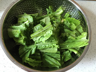 蒜香<a href=/shicai/shucai/YouMaiCai/index.html target=_blank><u>油麦菜</u></a>