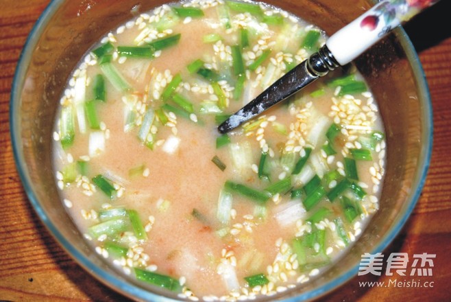 <a href=/shicai/shucai/XiHongShi/index.html target=_blank><u>西红柿</u></a>烧<a href=/shicai/shucai/QieZi/index.html target=_blank><u>茄子</u></a>的做法