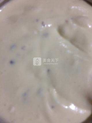 <a href=/shicai/mimian/NaiYou/index.html target=_blank><u>奶油</u></a>霜<a href=zt/qifengdg target=_blank><u>戚风蛋糕</u></a>