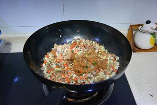 <a href=/shicai/mimian/NuoMi/index.html target=_blank><u>糯米</u></a>烧麦