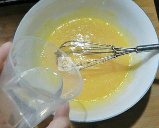 <a href=/shicai/shucai/HuLuoBo/index.html target=_blank><u>胡<a href=/shicai/shucai/LuoBo/index.html target=_blank><u>萝卜</u></a></u></a>翻糖蛋糕