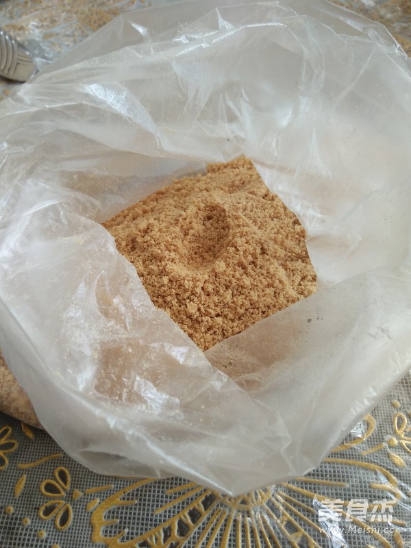 <a href=/shicai/guopin/LanMei/index.html target=_blank><u>蓝莓</u></a><a href=/shicai/mimian/SuanNai/index.html target=_blank><u>酸奶</u></a>木糠杯的做法