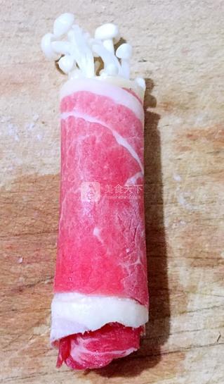 <a href=/shicai/rouqin/FeiNiu/index.html target=_blank><u>肥牛</u></a>金针菇香香卷