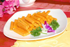 蛋黄<a href=/shicai/shucai/NanGua/index.html target=_blank><u>南瓜</u></a>的做法