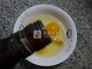 <a href=/shicai/rouqin/NiuRou/index.html target=_blank><u>牛肉</u></a>酱尖椒炒<a href=/shicai/rouqin/JiDan/index.html target=_blank><u>鸡蛋</u></a>