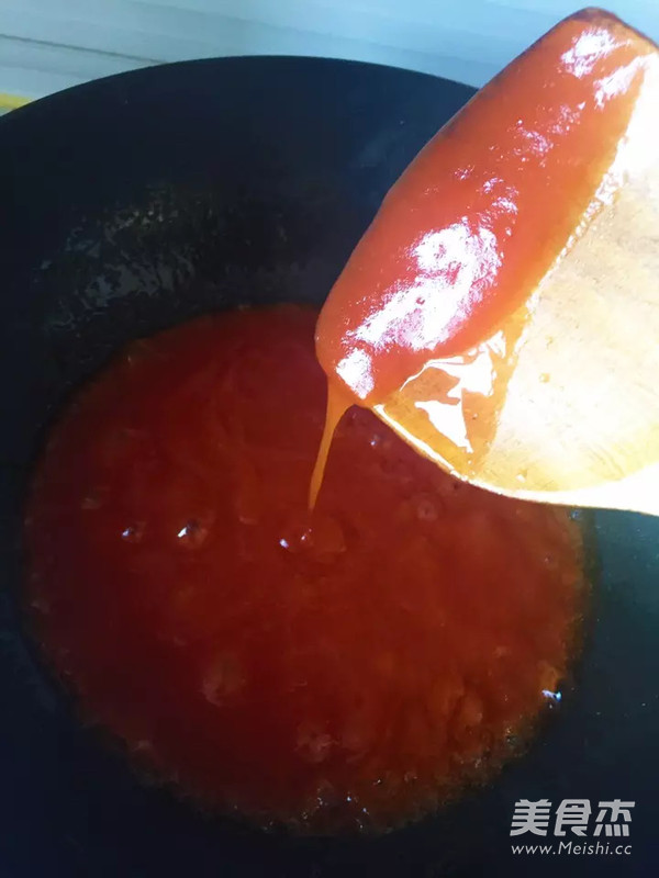 味蕾打开～酸甜<a href=/shicai/rouqin/LiJi/index.html target=_blank><u>里脊</u></a>的做法