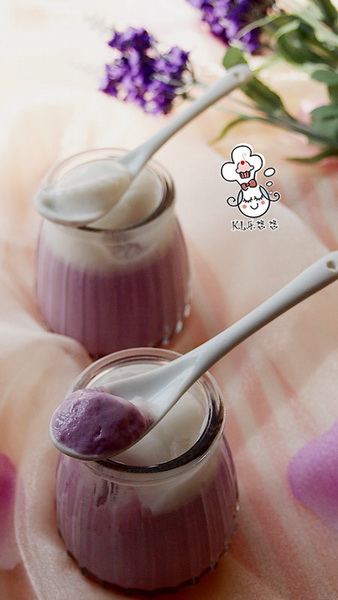 <a href=/shicai/shucai/ZiShu/index.html target=_blank><u>紫薯</u></a>椰奶<a href=/shicai/mimian/XiMi/index.html target=_blank><u>西米</u></a>布丁的做法