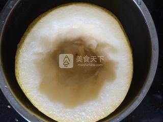 雪<a href=/shicai/guopin/Li/index.html target=_blank><u>梨</u></a>炖冰糖