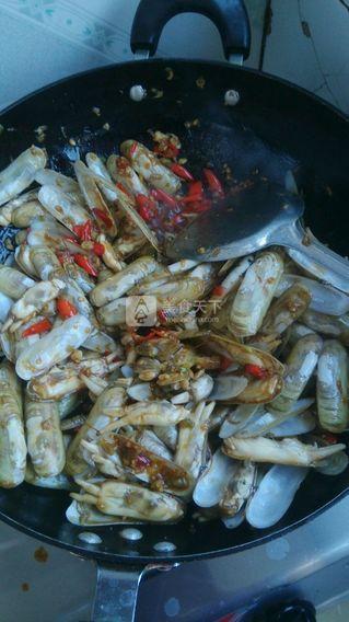 辣炒<a href=/shicai/shuichanpin/ChengZi/index.html target=_blank><u>蛏子</u></a>