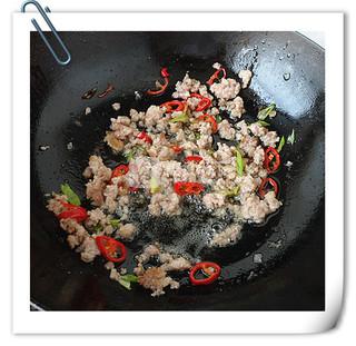 <a href=/shicai/shucai/DouJiao/index.html target=_blank><u>豆角</u></a>肉末<a href=/shicai/shucai/ZhaCai/index.html target=_blank><u>榨菜</u></a>面