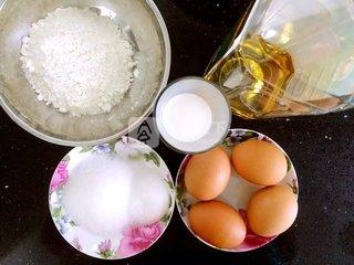 <a href=/shicai/guopin/LanMei/index.html target=_blank><u>蓝莓</u></a>蛋糕卷