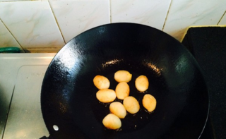 <a href=/shicai/mimian/BaiYeJie/index.html target=_blank><u>百叶结</u></a>红烧肉