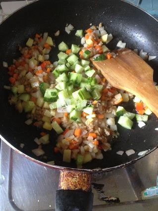 <a href=/shicai/shucai/NanGua/index.html target=_blank><u>南瓜</u></a><a href=/shicai/shucai/HeYe/index.html target=_blank><u>荷叶</u></a>夹