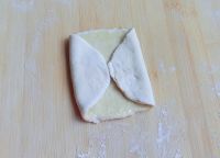 保定<a href=/shicai/rouqin/LvRou/index.html target=_blank><u>驴肉</u></a>火烧的做法步骤7