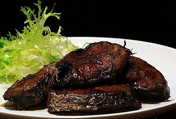 熏<a href=/shicai/shuichanpin/BoYu/index.html target=_blank><u>鲅鱼</u></a>的做法