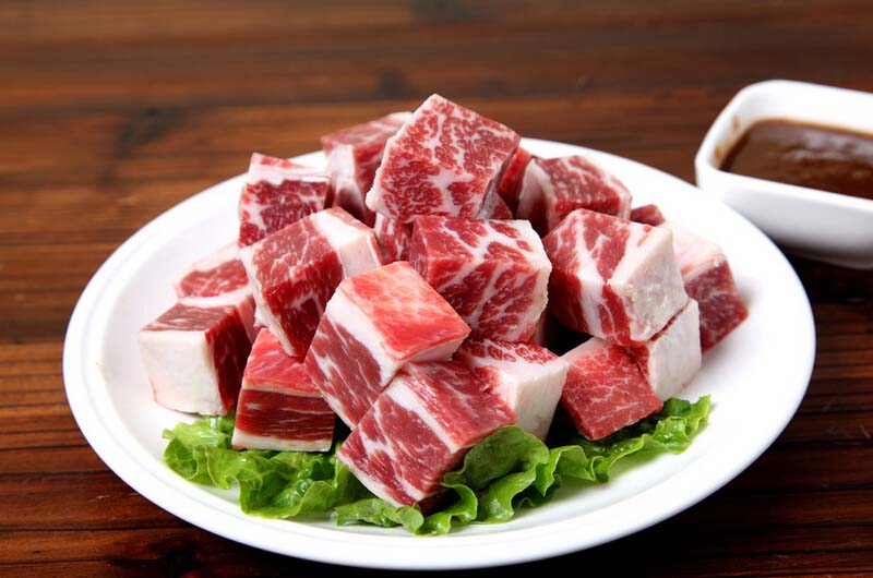 蚝油<a href=/shicai/rouqin/NiuRou/index.html target=_blank><u>牛肉</u></a>的做法3