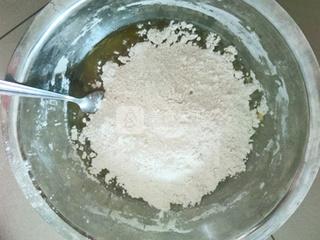 <a href=/shicai/mimian/LvDou/index.html target=_blank><u>绿豆</u></a>沙月饼