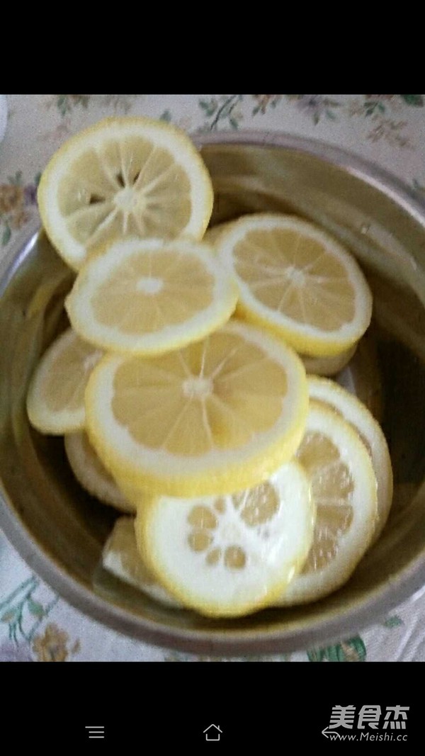 <a href=/shicai/guopin/NingMeng/index.html target=_blank><u>柠檬</u></a><a href=/shicai/guopin/GuoPu/index.html target=_blank><u>果脯</u></a>的做法