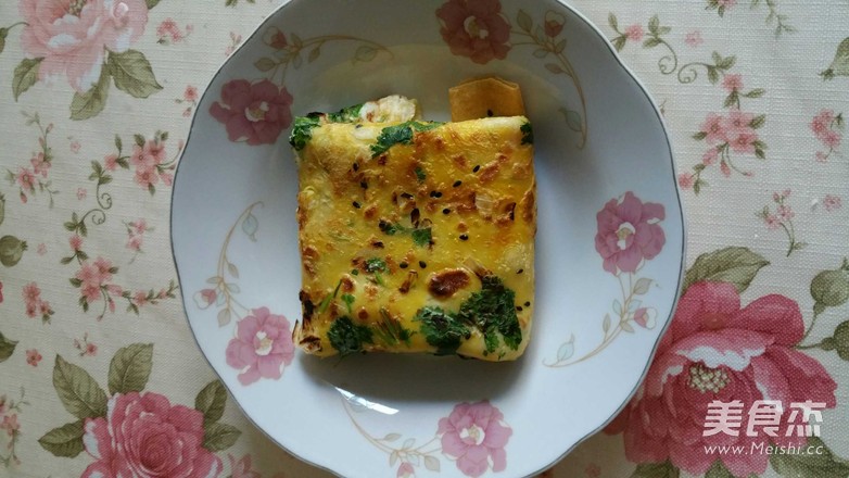 <a href=/shicai/rouqin/JiDan/index.html target=_blank><u>鸡蛋</u></a>煎饼的做法