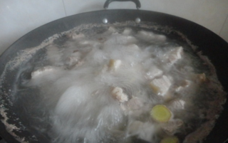 <a href=/shicai/guopin/Xing/index.html target=_blank><u>杏</u></a>鲍菇红烧肉