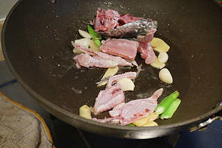 珍珠白玉手工<a href=/shicai/shuichanpin/YuWan/index.html target=_blank><u>鱼丸</u></a>汤