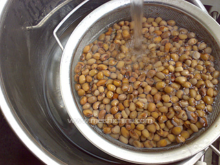 蜜<a href=/shicai/mimian/HongDou/index.html target=_blank><u>红豆</u></a>