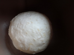 <a href=/shicai/guopin/YouZi/index.html target=_blank><u>柚子</u></a>小球<a href=/shicai/mimian/MianBao/index.html target=_blank><u>面包</u></a>步骤6