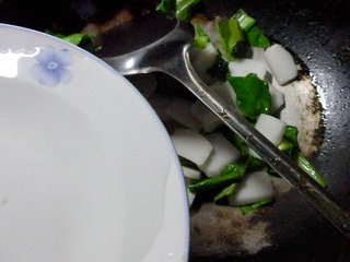 咖喱菜芯炒<a href=/shicai/mimian/NianGao/index.html target=_blank><u>年糕</u></a>