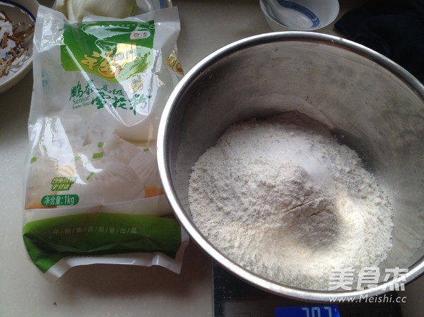 <a href=/shicai/shucai/JiuCai/index.html target=_blank><u>韭菜</u></a>饺子的做法