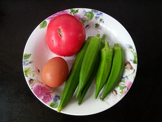 <a href=/shicai/shucai/QiuKui/index.html target=_blank><u>秋葵</u></a>番茄蛋汤