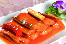 糖<a href=/shicai/diaoweipin/Cu/index.html target=_blank><u>醋</u></a><a href=/shicai/shuichanpin/DaiYu/index.html target=_blank><u>带鱼</u></a>的做法