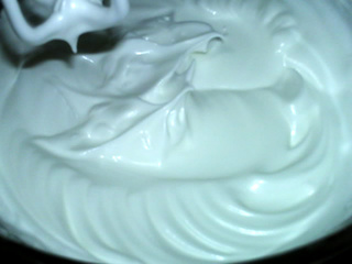 红<a href=/shicai/guopin/Zao/index.html target=_blank><u>枣</u></a><a href=/shicai/rouqin/E/index.html target=_blank><u>鹅</u></a>蛋<a href=zt/qifengdg target=_blank><u>戚风蛋糕</u></a>