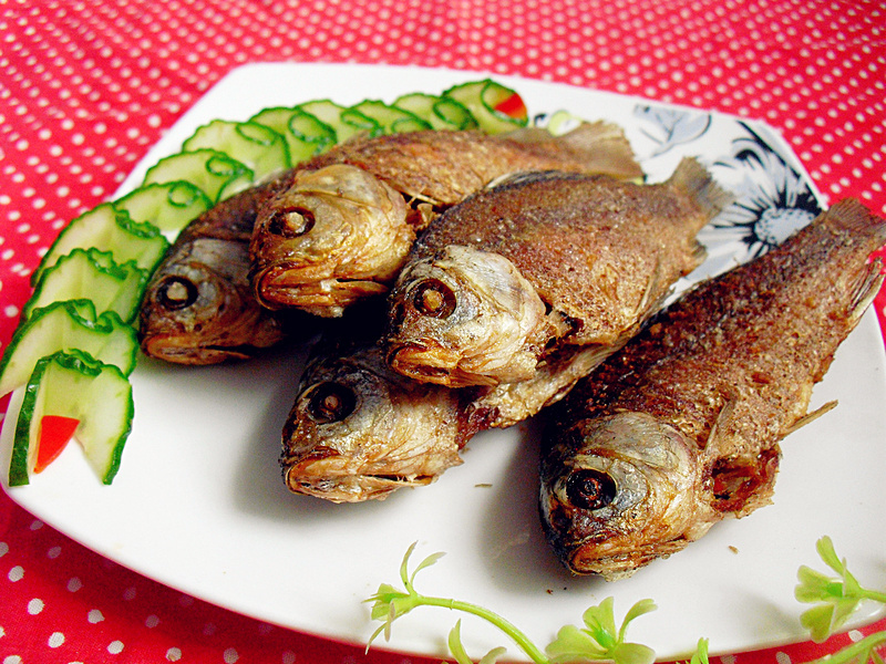 干炸小鱼
