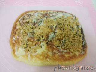 <a href=/shicai/shuichanpin/HaiTai/index.html target=_blank><u>海苔</u></a><a href=/shicai/rouqin/RouSong/index.html target=_blank><u>肉松</u></a><a href=/shicai/mimian/MianBao/index.html target=_blank><u>面包</u></a>卷