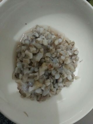 <a href=/shicai/shuichanpin/YouYu/index.html target=_blank><u>鱿鱼</u></a>饼