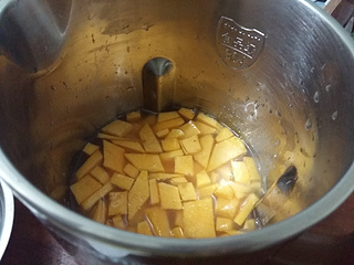 <a href=/shicai/shucai/NanGua/index.html target=_blank><u>南瓜</u></a><a href=/shicai/mimian/XiaoMi/index.html target=_blank><u>小米</u></a>糊