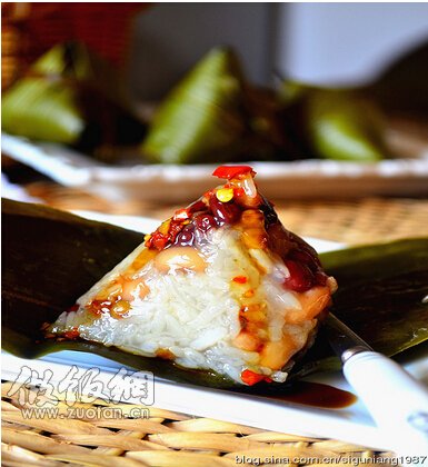 <a href=zt/zongzi target=_blank><u>粽子的做法</u></a>大全